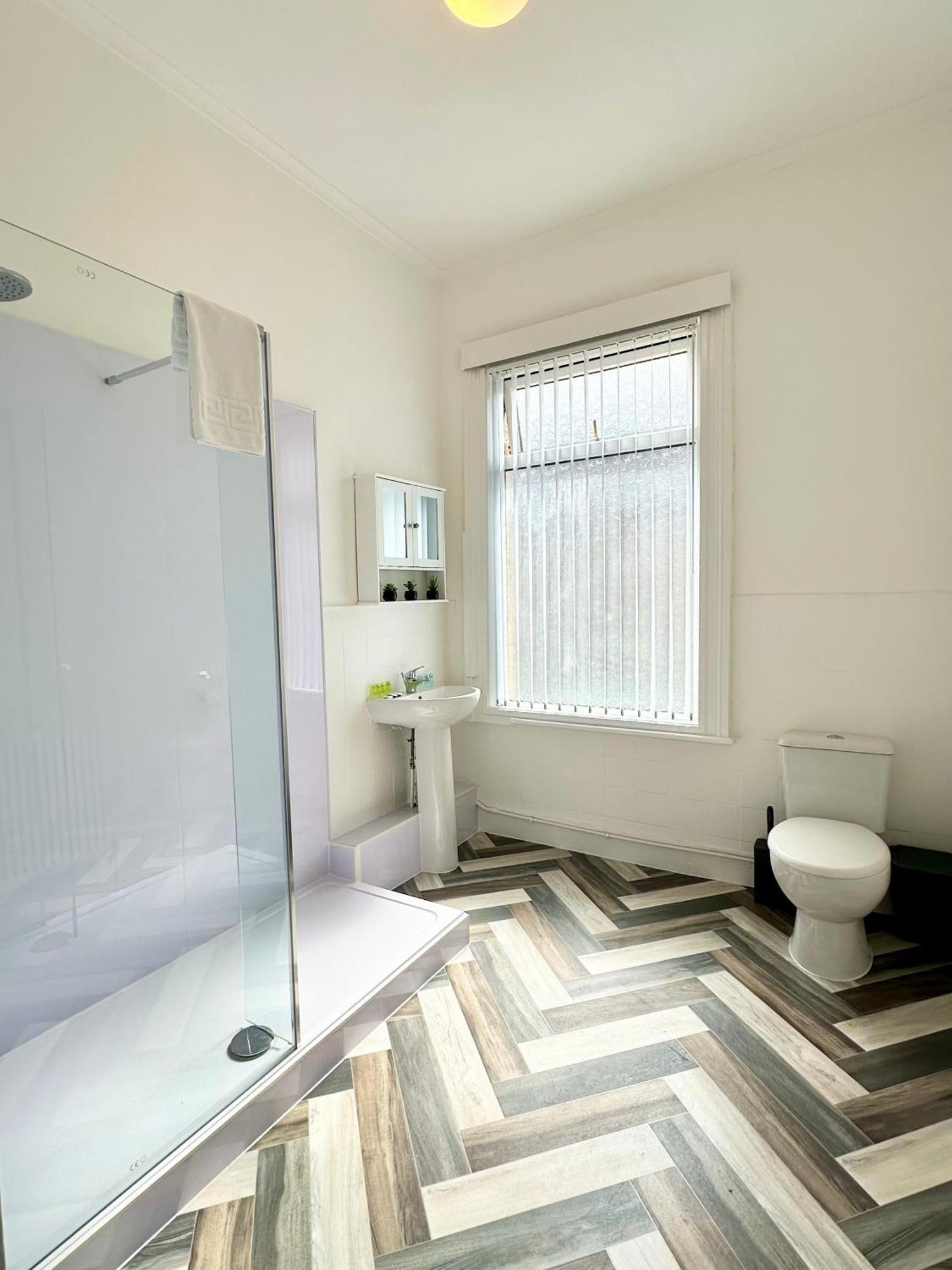 Vila Cosy & Modern 4Bd House Near Anfield Stadium Liverpool Exteriér fotografie